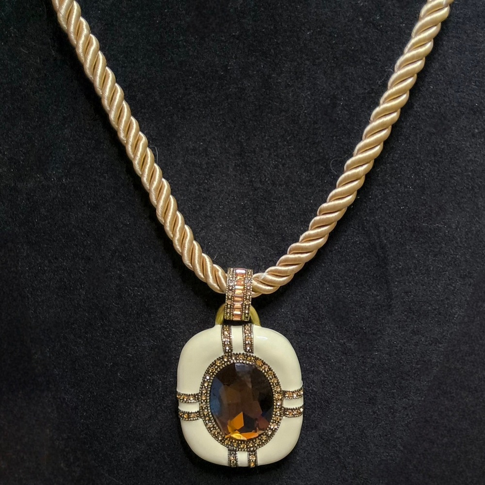 Heidi Daus Bold Move Ivory Enamel Amber Crystal Necklace Champagne‎ Satin Cord